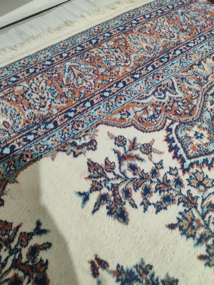 Klasik Desenli Çok Renkli Halı - Görsel 5