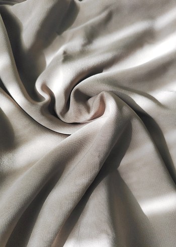 Medine ipeği eşarp kumaşı - Görsel 3