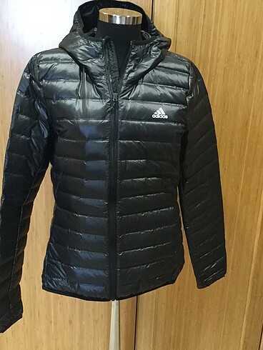 Adidas mont