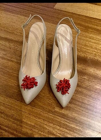 Charlotte Olympia ayakkabı 