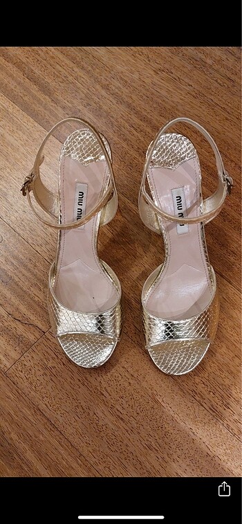 Miu Miu Miu Miu sandalet