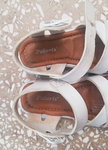 23 Beden beyaz Renk Polaris Sandalet