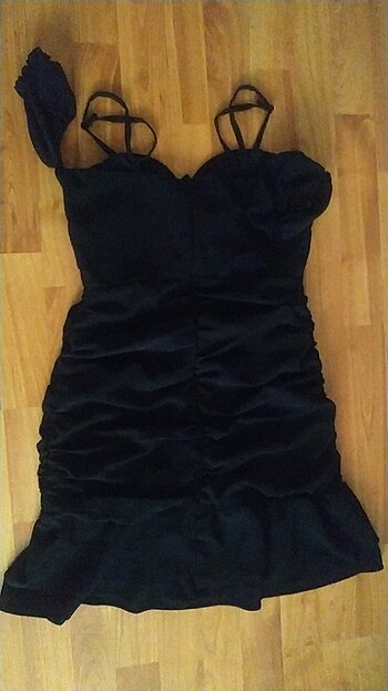 Siyah kısa elbise 
