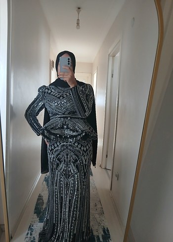 Uzun Siyah Gotik Desenli Kadın Elbise - Görsel 3