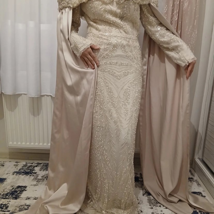 Drapeli İşlemeli bej rengi Uzun Nişan Elbisesi - Görsel 2