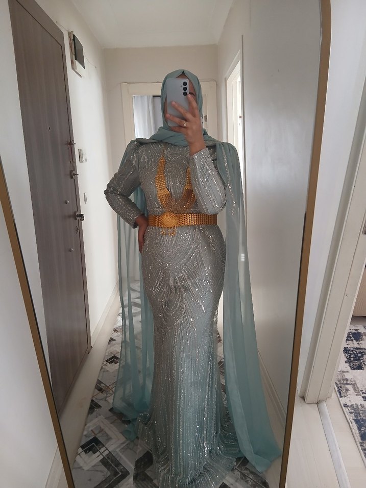 Uzun Kollu Turkuaz Drapeli Abiye Elbise - Görsel 3