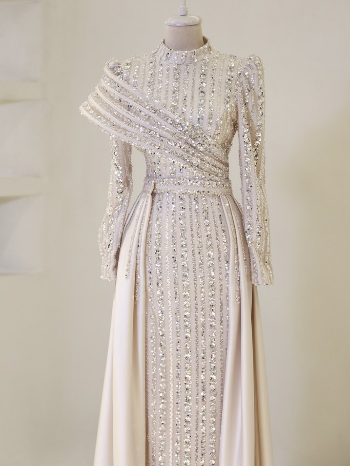 Bej İşlemeli Uzun Kollu Abiye Elbise - Görsel 2