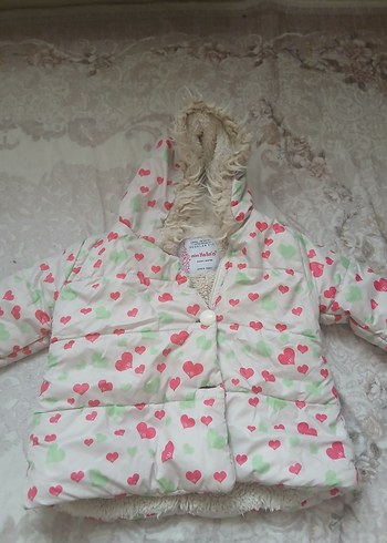 Beyaz Kapüşonlu Kız Çocuk Montu - Görsel 2