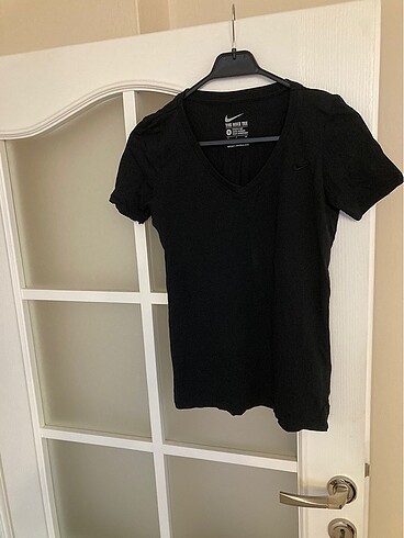 s Beden Nike siyah tshirt orijinal