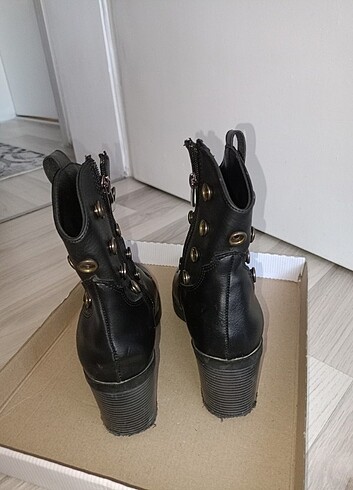 Desenli Topuklu Bot  - Görsel 5