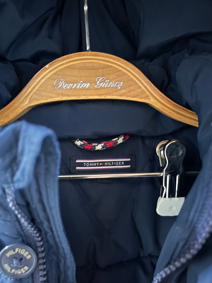 Tommy Lacivert Kapüşonlu Erkek Çocuk mont - Görsel 3