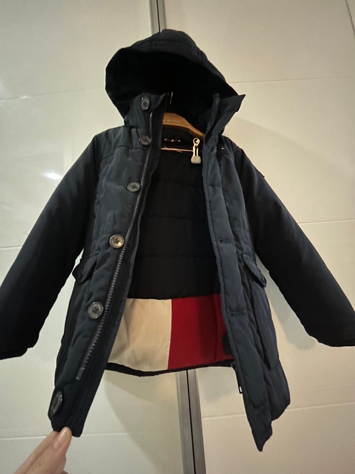 Tommy Lacivert Kapüşonlu Erkek Çocuk mont - Görsel 5