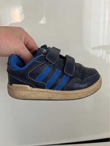 adidas 24 numara ayakkabı
