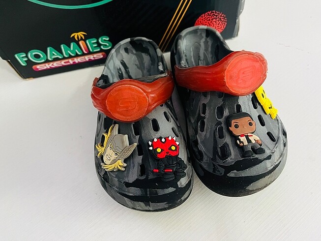 skechers 25 numara