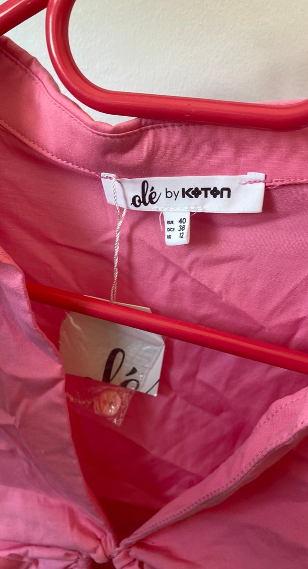 Pembe V Yaka Bağcıklı Mini Gömlek - Görsel 3