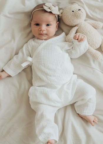 Beyaz müslin Bebek Hastane Kıyafeti - Görsel 2