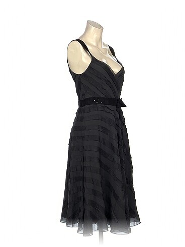 DKNY DKNY Kısa Elbise %70 İndirimli.