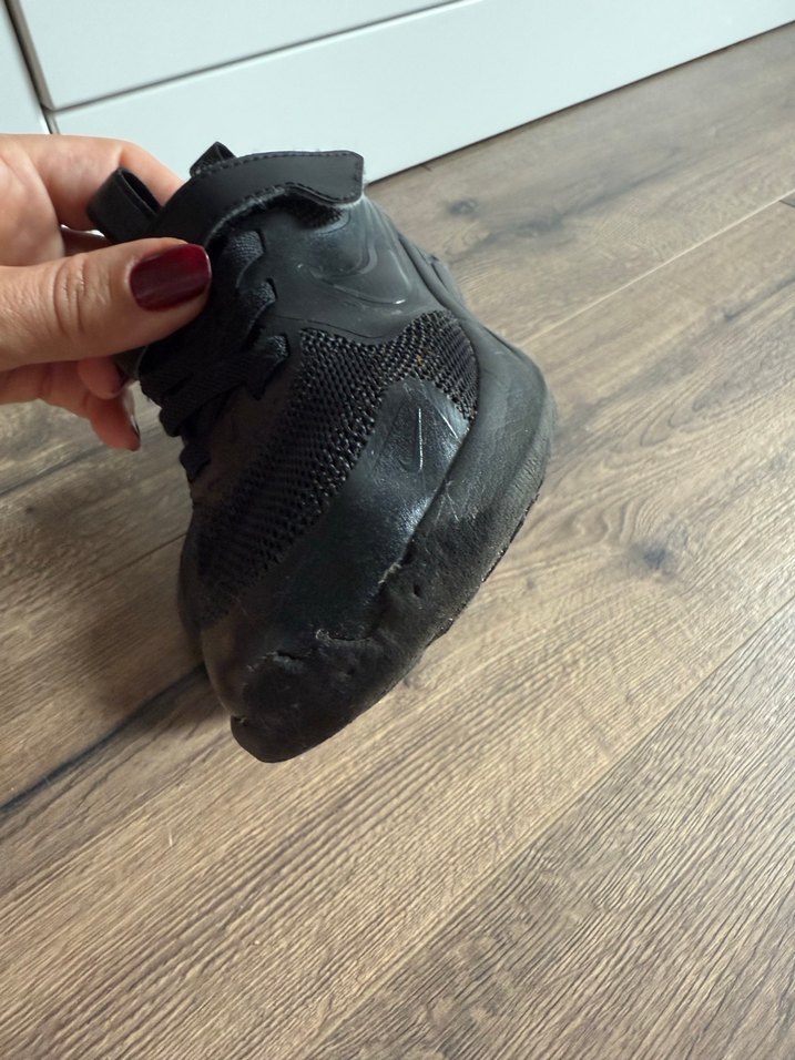 Erkek Çocuk Siyah Spor Ayakkabı Velcro - Görsel 2