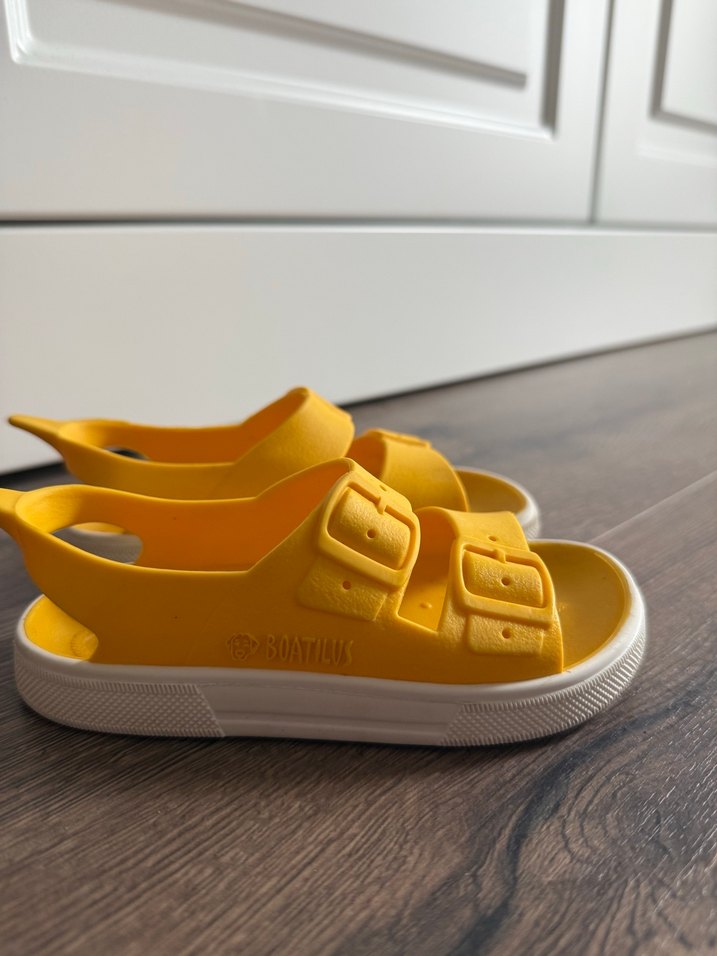 Kız Çocuk Sarı Kayışlı Terlik - Görsel 4