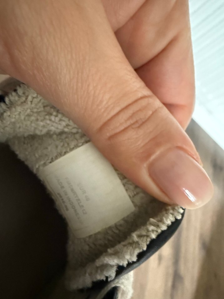 Guess Gri Süet Bağcıklı unisex Spor Ayakkabı - Görsel 4