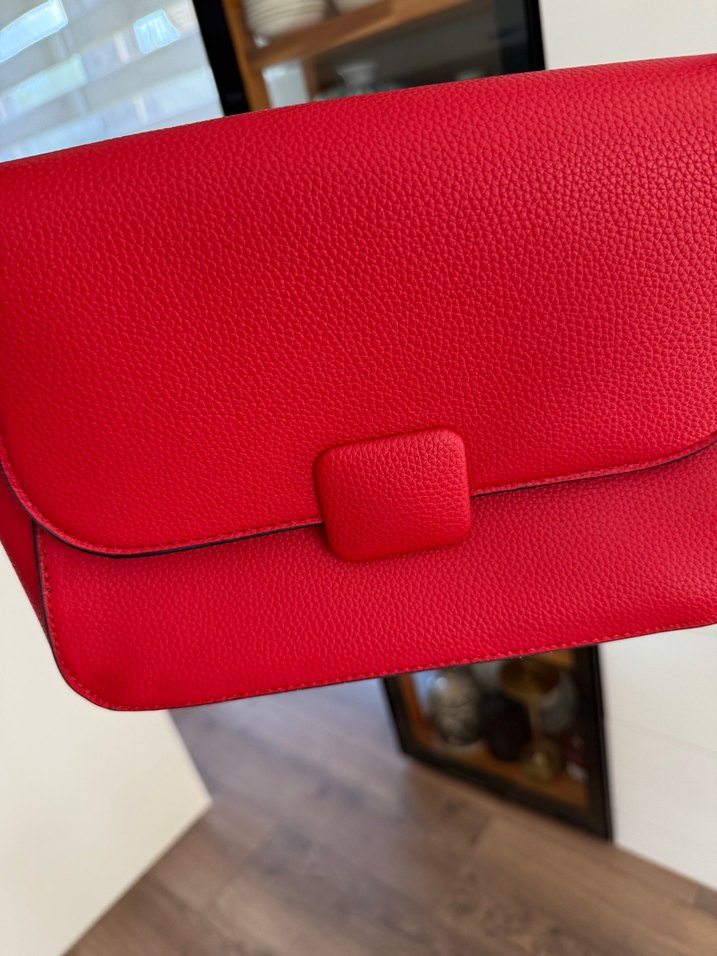 Kırmızı Deri Kadın Omuz Çantası - Görsel 2