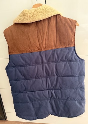 Düğmeli Yaka Detaylı Erkek Yelek - Görsel 3