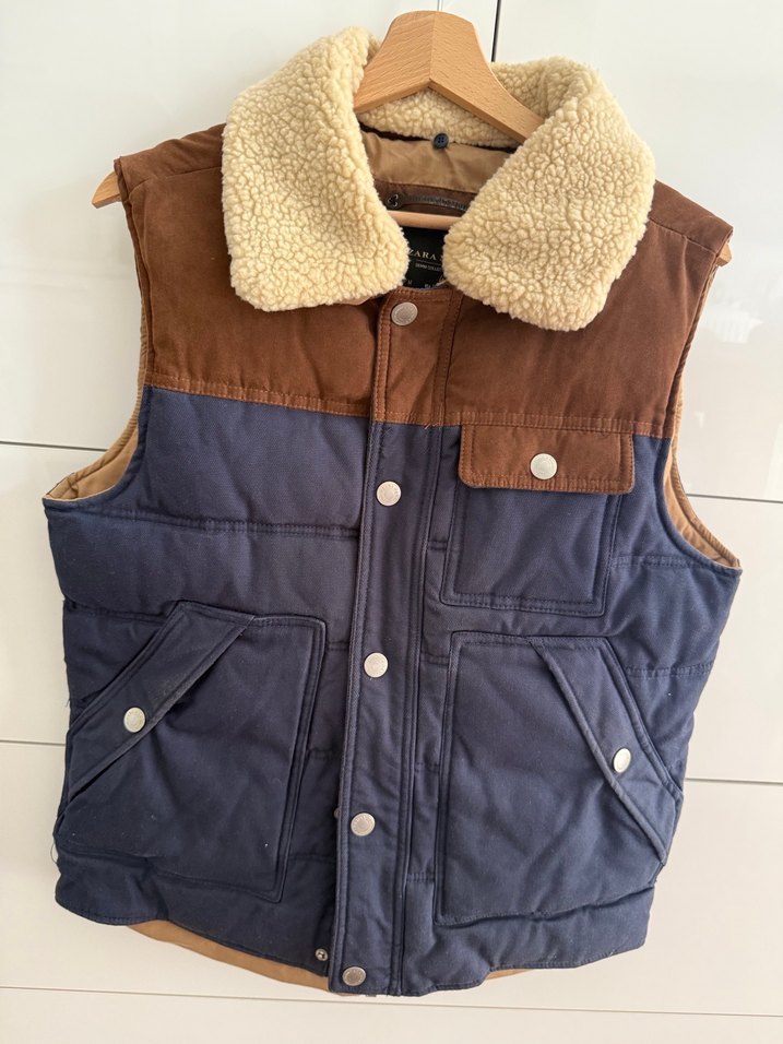 Düğmeli Yaka Detaylı Erkek Yelek - Görsel 2