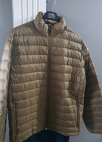 H&M kuş tüyü mont hiç kullanılmadı hediye geldi büyük geldiği iç