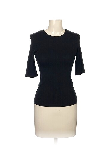 H&M Bluz %70 İndirimli.