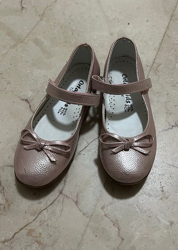 Klasik Kemerli Bej Kız Babet Ayakkabı - Görsel 4