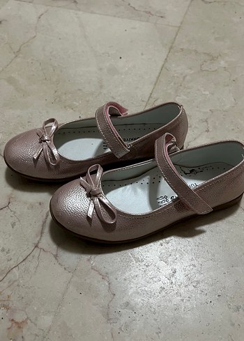 Klasik Kemerli Bej Kız Babet Ayakkabı - Görsel 2