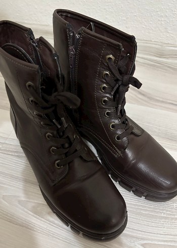 Kahverengi Deri Kadın Bot - Görsel 4