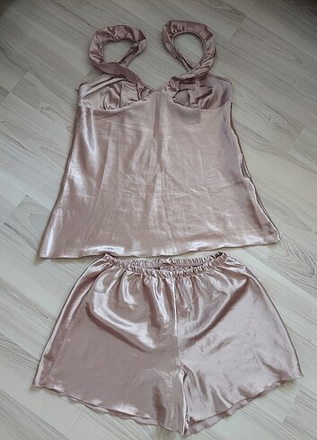 Saten Pijama Takımı 