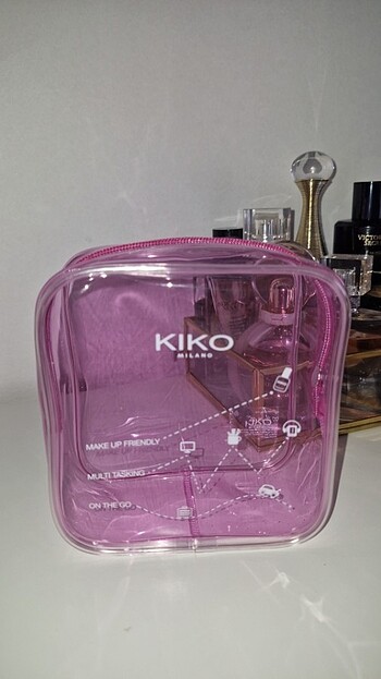 Kiko Kiko makyaj çantası 