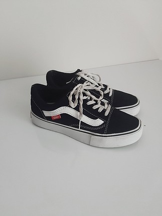 siyah vans