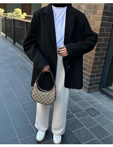 l Beden Blazer siyah