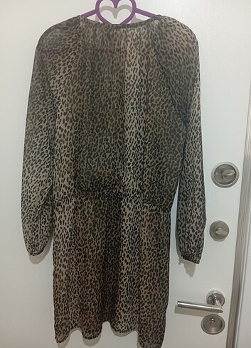 l Beden Leopar desenli elbise