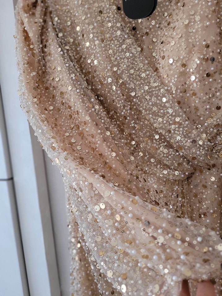 Bej Parlak Uzun Kollu Drapeli Abiye Elbise - Görsel 2