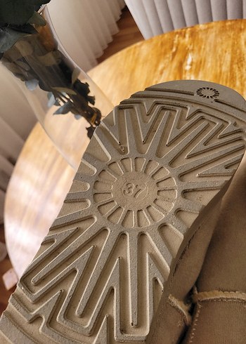 ugg sıfırBej Süet Kadın Topuklu Kürklü Bot - Görsel 5