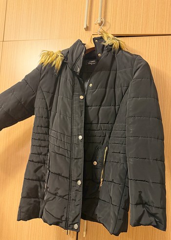 Kürk Detaylı Siyah Kadın Kışlık Ceket - Görsel 2