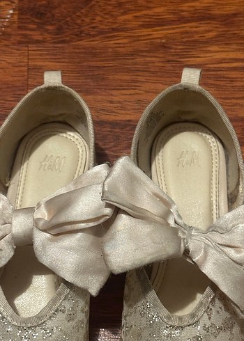 Kız Çocuk Somon Rengi Nakışlı Fiyonk Detaylı Babet - Görsel 2