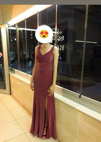 Bordo Mürdüm Parlak Simli V Yaka Uzun Abiye Elbise - Görsel 2