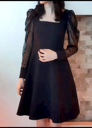 Balon Kollu Siyah Kadın Elbise - Görsel 3