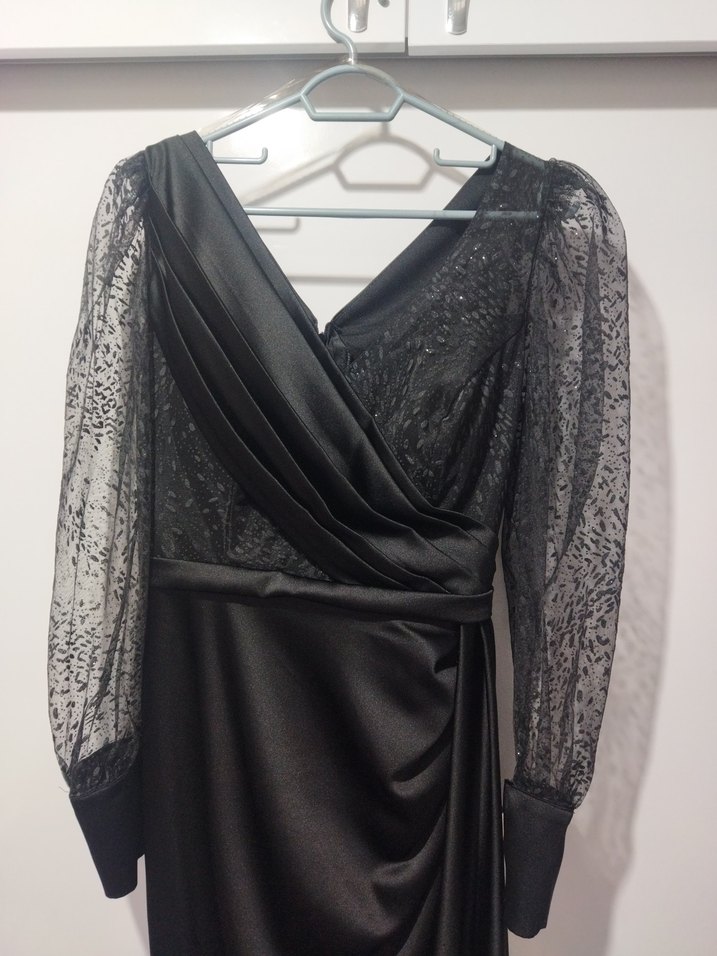 Siyah Drapeli Uzun Kadın Abiye Elbise - Görsel 4