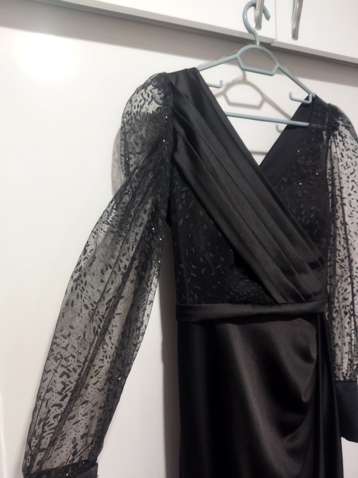 Siyah Drapeli Uzun Kadın Abiye Elbise - Görsel 5