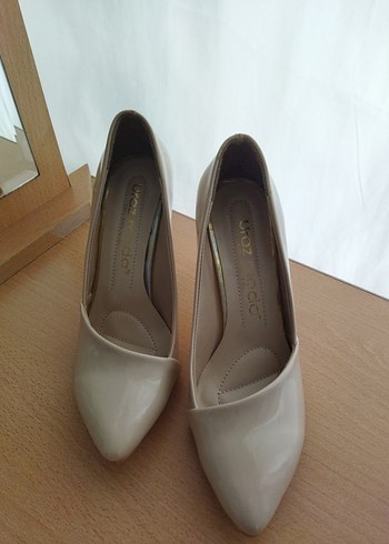 Bej Minimalist Stiletto Topuklu Kadın Ayakkabı - Görsel 8