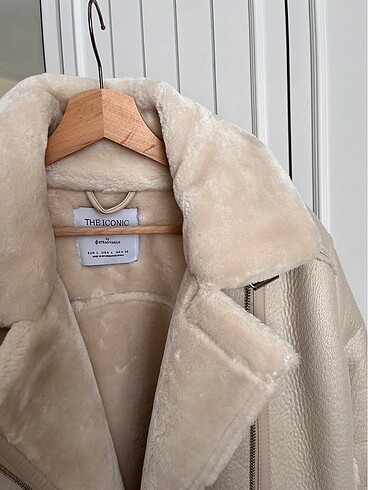 l Beden Biker mont