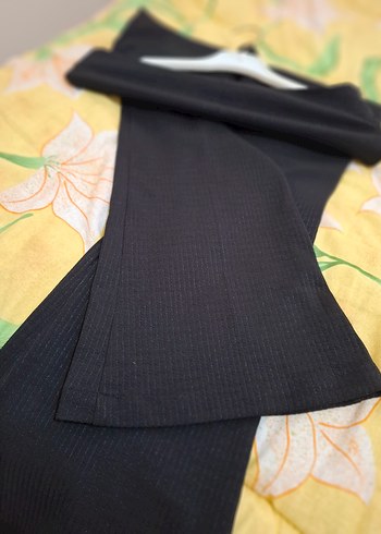 Siyah Pilili Kadın İspanyol Paça Pantolon - Görsel 2