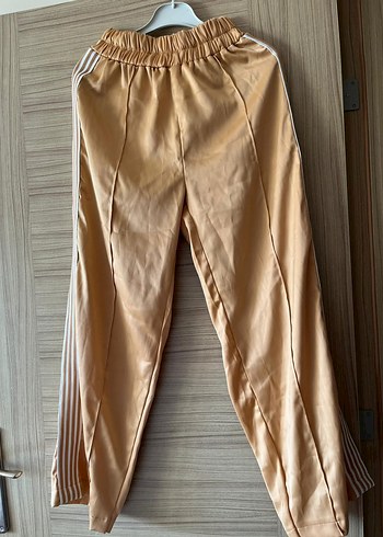 Bej Parlak Pilili Salaş Kadın Eşofman Altı - Görsel 3