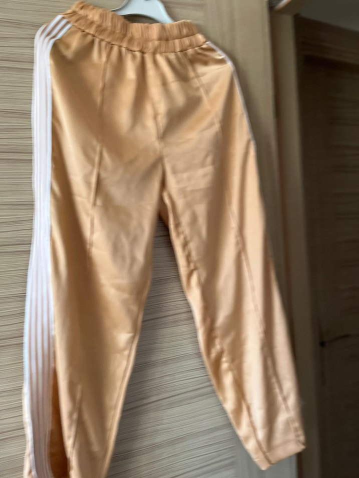 Bej Parlak Pilili Salaş Kadın Eşofman Altı - Görsel 2